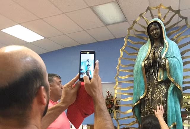 Chuyen gia ly giai nhung buc tuong biet 'khoc'-Hinh-3