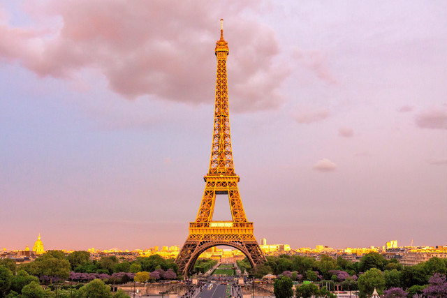 Hé lộ bí mật về tháp Eiffel nổi tiếng thế giới - Hình 5 He lo bi mat ve thap Eiffel noi tieng the gioi-Hinh-5
