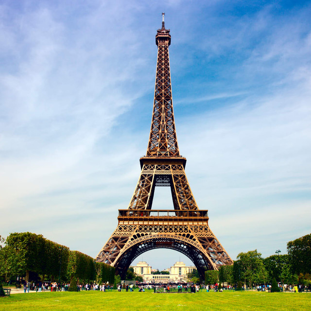 Hé lộ bí mật về tháp Eiffel nổi tiếng thế giới - Hình 7 He lo bi mat ve thap Eiffel noi tieng the gioi-Hinh-7