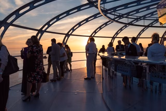 Dieu it ai biet ve dai quan sat hinh cay kim doc nhat the gioi-Hinh-3