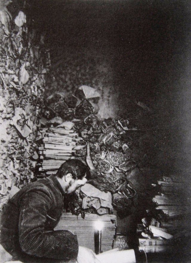 Ghé thăm những kho tàng tri thức bí ẩn nhất thế giới - Hình 8 Ghe tham nhung kho tang tri thuc bi an nhat the gioi-Hinh-8