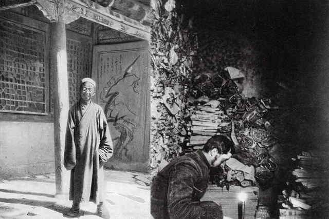 Ghé thăm những kho tàng tri thức bí ẩn nhất thế giới - Hình 9 Ghe tham nhung kho tang tri thuc bi an nhat the gioi-Hinh-9