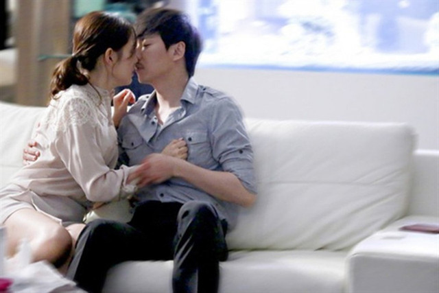 Cách trả thù đáng sợ của đàn ông khi thấy vợ vào khách sạn với người tình Cach tra thu dang so cua dan ong khi thay vo vao khach san voi nguoi tinh
