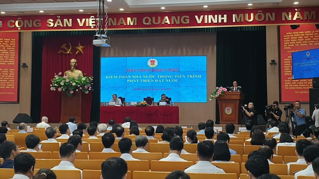 Kiểm toán Nhà nước: 2018 đã kiến nghị xử lý khoảng 414.145 tỷ đồng Kiem toan Nha nuoc: 2018 da kien nghi xu ly khoang 414.145 ty dong
