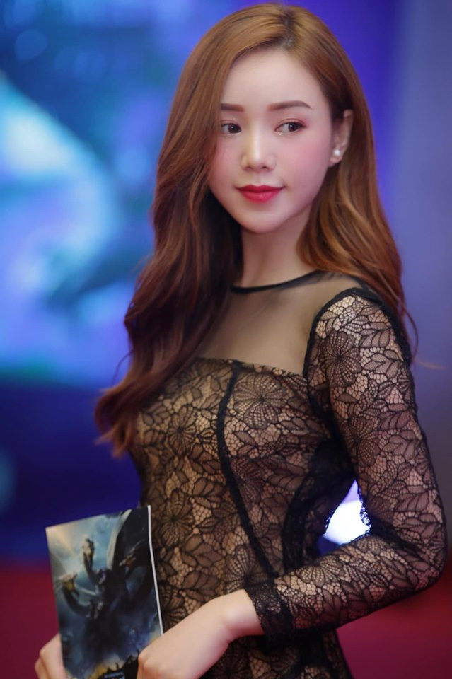 Làm sao để có thân hình bốc lửa như Quỳnh Kool "Nàng dâu Order"? - Hình 3 Lam sao de co than hinh boc lua nhu Quynh Kool