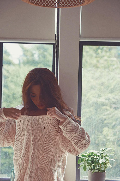Bích Phương vẫn đẹp sexy với thời trang khoe ngực lép Bich Phuong van dep sexy voi thoi trang khoe nguc lep