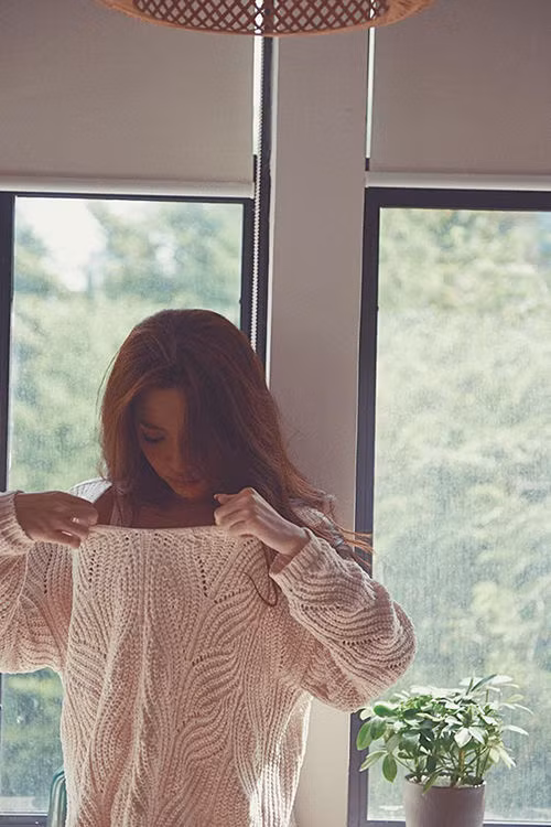 Bich Phuong van dep sexy voi thoi trang khoe nguc lep