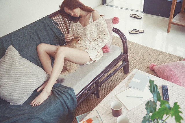 Bích Phương vẫn đẹp sexy với thời trang khoe ngực lép - Hình 3 Bich Phuong van dep sexy voi thoi trang khoe nguc lep-Hinh-3