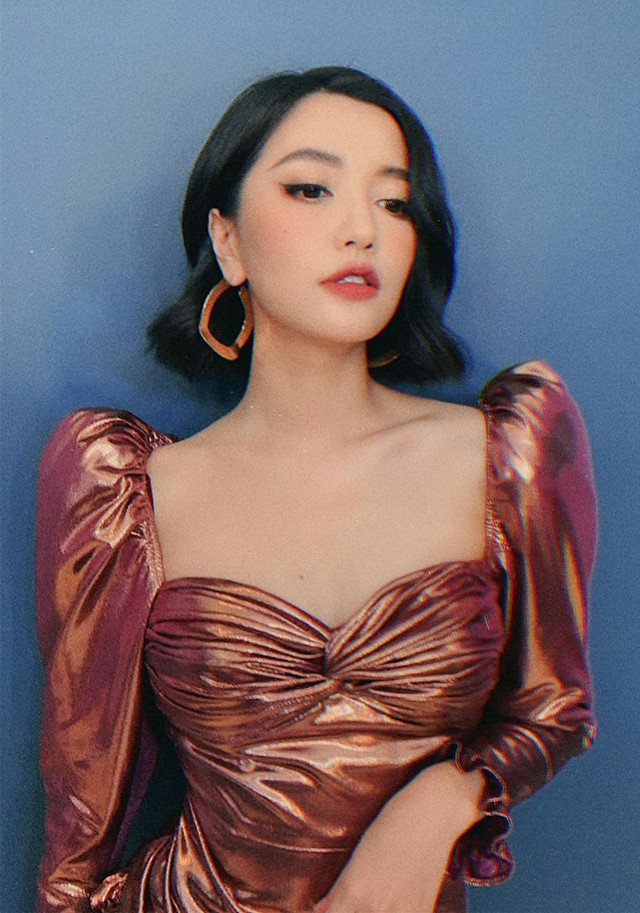 Bích Phương vẫn đẹp sexy với thời trang khoe ngực lép - Hình 7 Bich Phuong van dep sexy voi thoi trang khoe nguc lep-Hinh-7