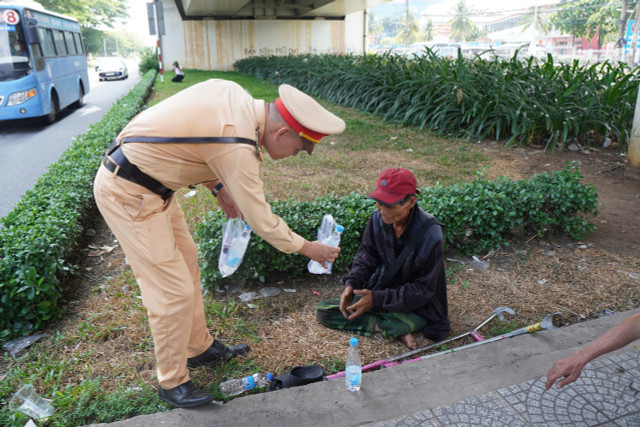 Dong Nai: Tang cuong tuan tra, kiem soat dam bao ATGT dip Le-Hinh-10