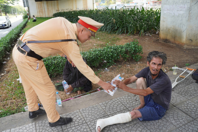 Dong Nai: Tang cuong tuan tra, kiem soat dam bao ATGT dip Le-Hinh-11