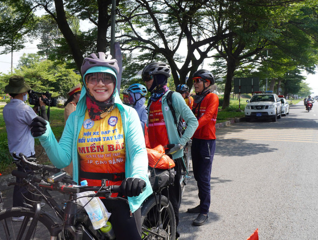 Dong Nai: Tang cuong tuan tra, kiem soat dam bao ATGT dip Le-Hinh-9