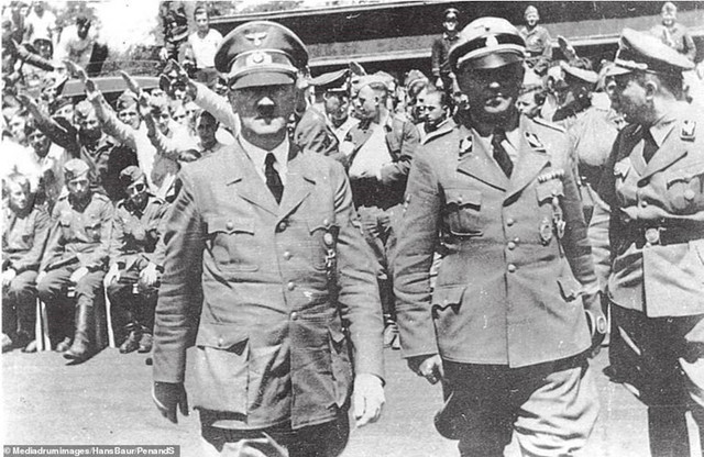 Hé lộ nỗi sợ bệnh tật của trùm phát xít Hitler qua bức thư của bác sĩ - Hình 6 He lo noi so benh tat cua trum phat xit Hitler qua buc thu cua bac si-Hinh-6