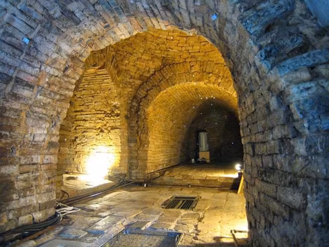 Am anh cam bay nguy hiem nhat trong mo co Trung Quoc