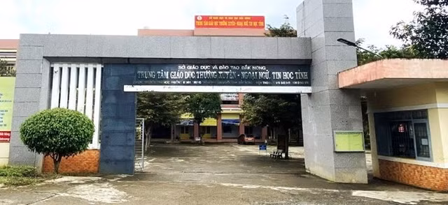 Cong ty Win 7 Dak Nong trung thau sua chua Trung tam GDTX tinh Dak Nong