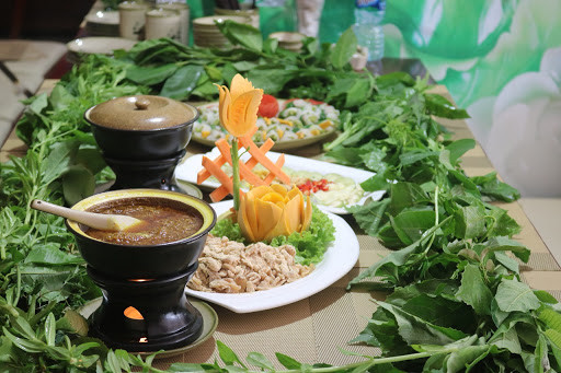 Đến Bắc Giang thưởng thức món gỏi cá mè dân dã, ngon mà lạ - Hình 9 Den Bac Giang thuong thuc mon goi ca me dan da, ngon ma la-Hinh-9