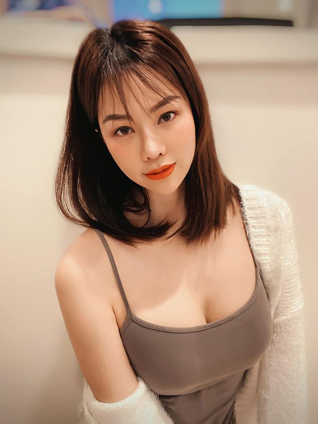 Con dâu tỷ phú Hoàng Kiều ăn mặc vô cùng gợi cảm - Hình 8 Con dau ty phu Hoang Kieu an mac vo cung goi cam-Hinh-8