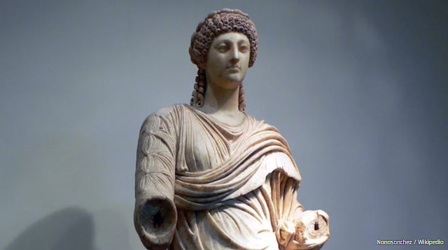 My nhan 3 doi chong van duoc bao chua Nero sung ai-Hinh-5