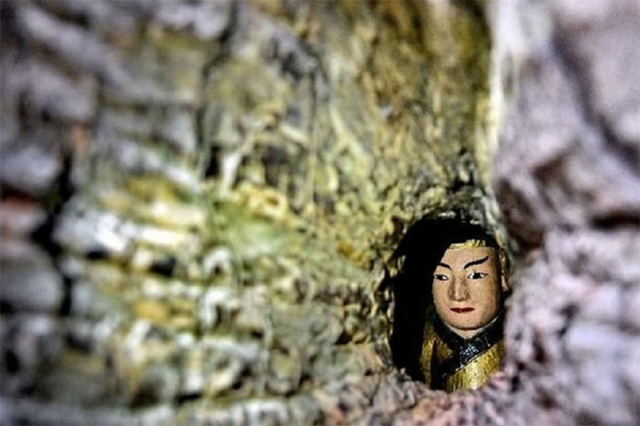 Vi sao tuong Phat nghin tuoi nam gon trong hoc cay?-Hinh-6