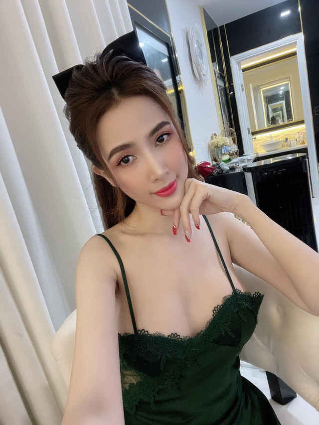 Nữ chính phim Kiều @ ngoài đời ăn mặc cực gợi cảm - Hình 5 Nu chinh phim Kieu @ ngoai doi an mac cuc goi cam-Hinh-5