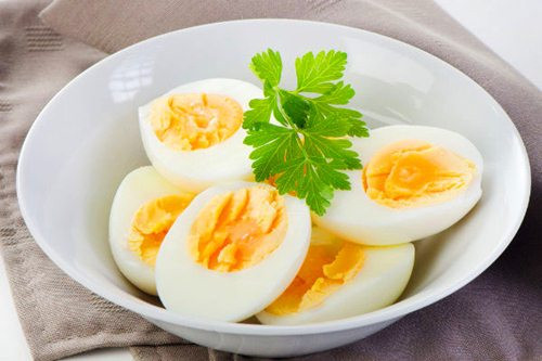 Ăn trứng cả tuần để giảm cân, cô gái 26 tuổi nhận cái kết đắng An trung ca tuan de giam can, co gai 26 tuoi nhan cai ket dang
