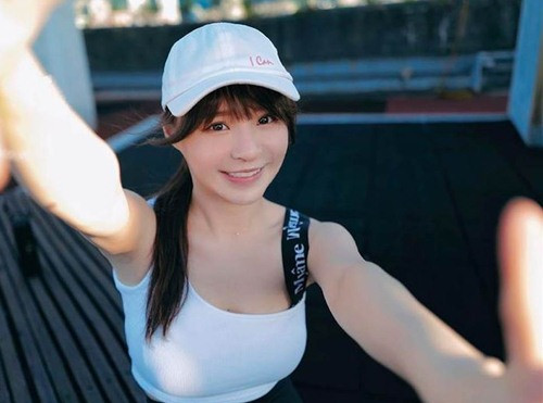 Hot girl Nguyên Nguyên diện đồ ngủ nóng bỏng Hot girl Nguyen Nguyen dien do ngu nong bong