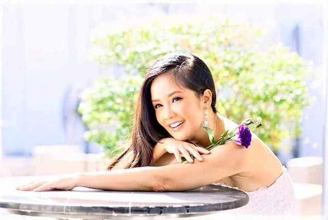 Hồng Nhung vẫn tươi trẻ như gái đôi mươi dù sang tuổi 50 - Hình 6 Hong Nhung van tuoi tre nhu gai doi muoi du sang tuoi 50-Hinh-6