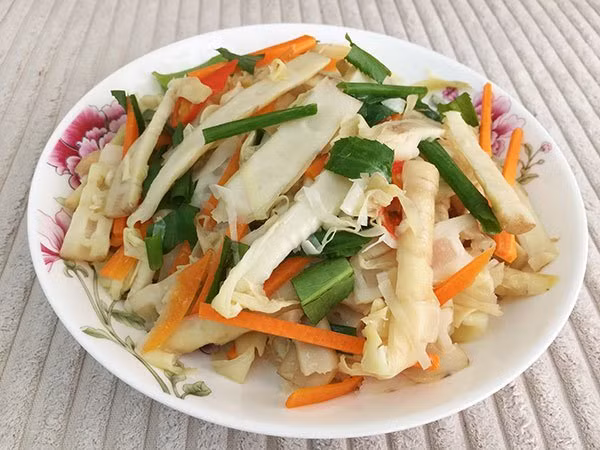 Cách chế biến các món ngon từ măng sặt đang vào mùa - Hình 9 Cach che bien cac mon ngon tu mang sat dang vao mua-Hinh-9