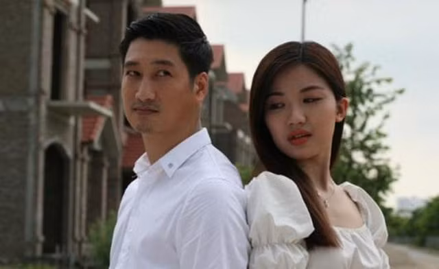 Tieu tam trong “Hoa hong tren nguc trai” goi cam ngoi ngoi