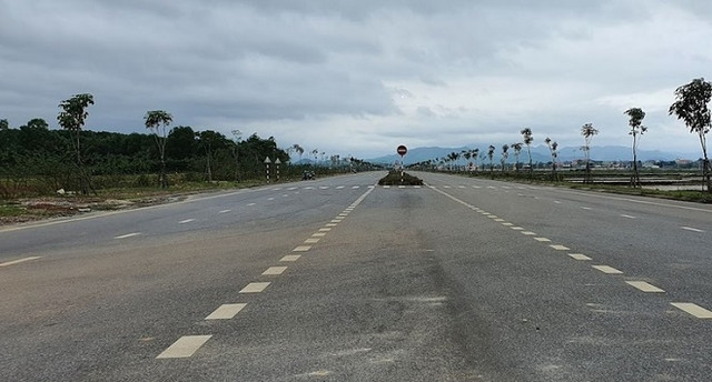 Danh tính liên danh muốn làm cụm cảng, quốc lộ 3.400 tỷ tại Quảng Trị Danh tinh lien danh muon lam cum cang, quoc lo 3.400 ty tai Quang Tri