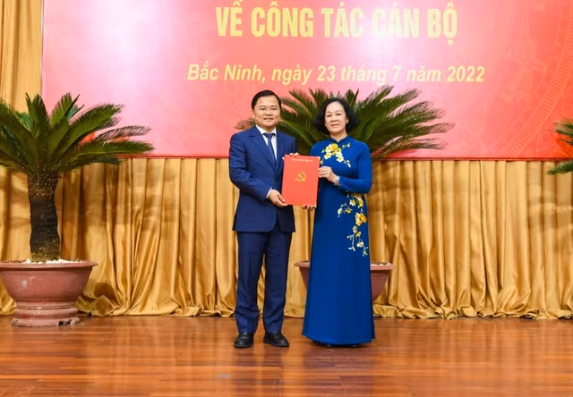 Chan dung 4 Bi thu Tinh uy duoc dieu dong va bo nhiem nam 2022-Hinh-14