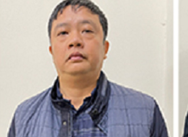 Vụ án 'Chuyến bay giải cứu': Đã có bao nhiêu quan chức bị khởi tố? - Hình 20 Vu an 'Chuyen bay giai cuu': Da co bao nhieu quan chuc bi khoi to?-Hinh-20