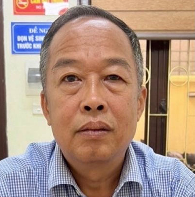 Vụ án 'Chuyến bay giải cứu': Đã có bao nhiêu quan chức bị khởi tố? - Hình 14 Vu an 'Chuyen bay giai cuu': Da co bao nhieu quan chuc bi khoi to?-Hinh-14