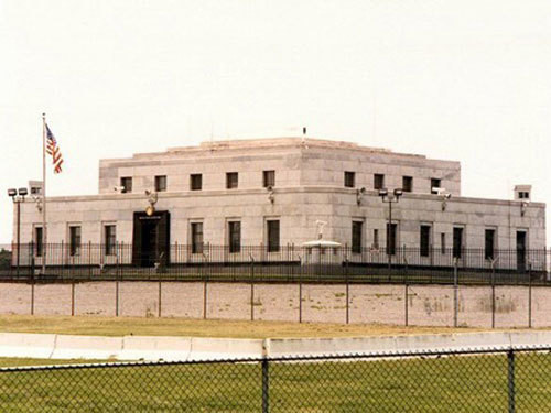 Kho vàng nổi tiếng nước Mỹ chứa những bí mật nào? - Hình 2 Kho vang noi tieng nuoc My chua nhung bi mat nao?-Hinh-2