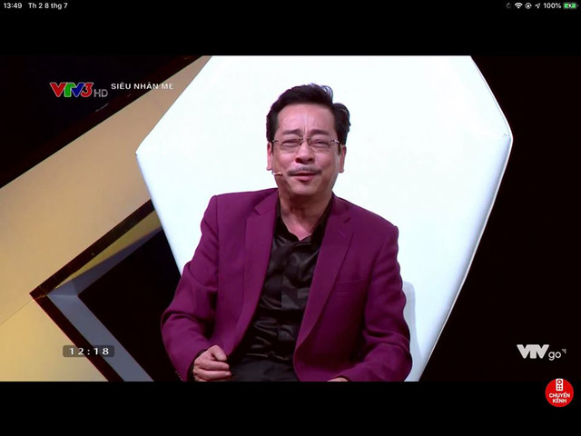 Bố chồng của “Anh Thư trong Về nhà đi con” ngoài đời ăn mặc cực lịch lãm - Hình 4 Bo chong cua “Anh Thu trong Ve nha di con” ngoai doi an mac cuc lich lam-Hinh-4