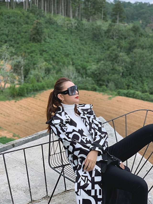 Đã 36 tuổi nhưng vì sao siêu mẫu Thanh Hằng vẫn có vóc dáng vạn người mê? - Hình 4 Da 36 tuoi nhung vi sao sieu mau Thanh Hang van co voc dang van nguoi me?-Hinh-4