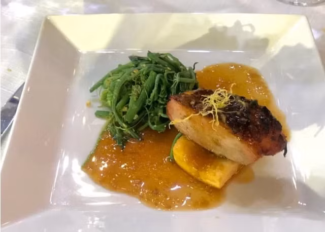 Cuong Do la va Dam Thu Trang dai quan khach nhung mon gi trong tiec cuoi?-Hinh-6