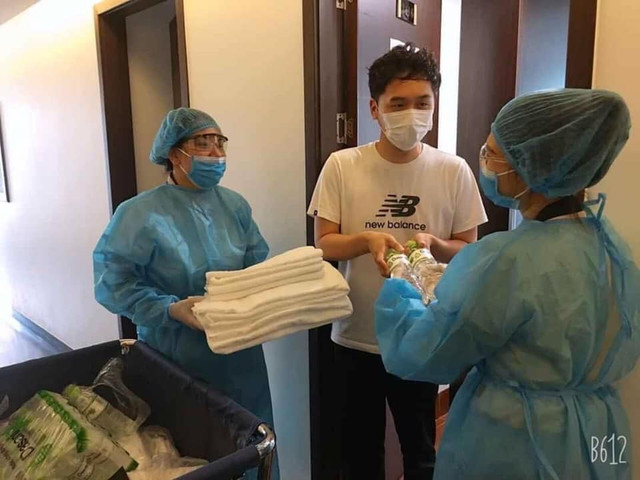 Mãn nhãn những suất cơm khách sạn nấu cho người cách ly chống Covid-19 - Hình 9 Man nhan nhung suat com khach san nau cho nguoi cach ly chong Covid-19-Hinh-9