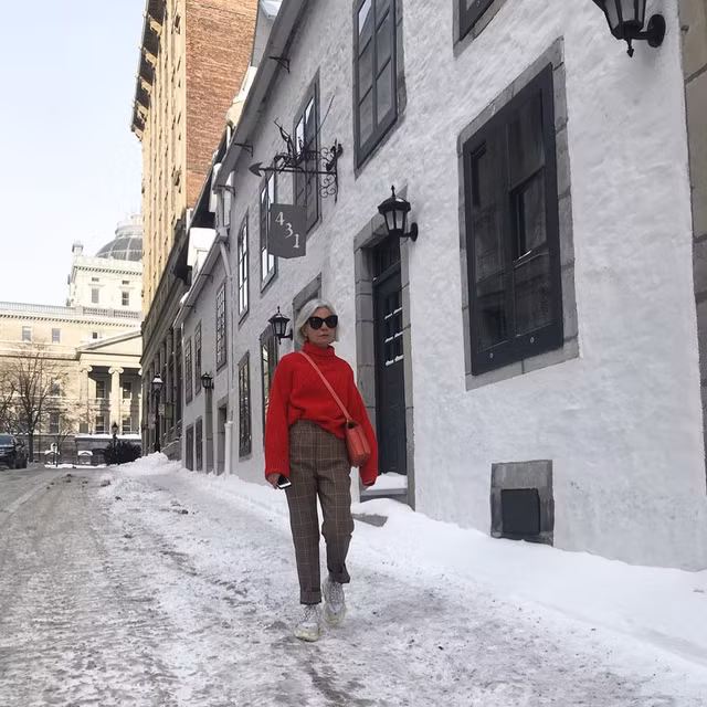 Phong cach thoi tranh sanh dieu cua quy ba U60 ai cung phai tram tro-Hinh-5