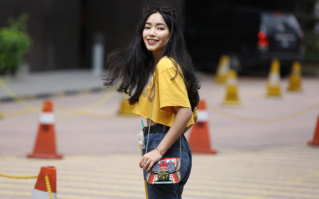 Người đẹp Việt từ Ý về bị cách ly có phong cách thời trang cực chất - Hình 3 Nguoi dep Viet tu Y ve bi cach ly co phong cach thoi trang cuc chat-Hinh-3