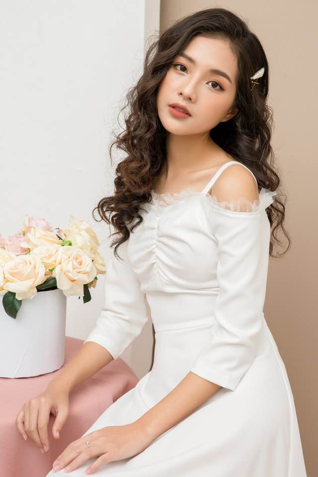 Gu thời trang ngọt ngào của hotgirl Bích Ngọc, nữ chính Nhà trọ Balanha - Hình 3 Gu thoi trang ngot ngao cua hotgirl Bich Ngoc, nu chinh Nha tro Balanha-Hinh-3