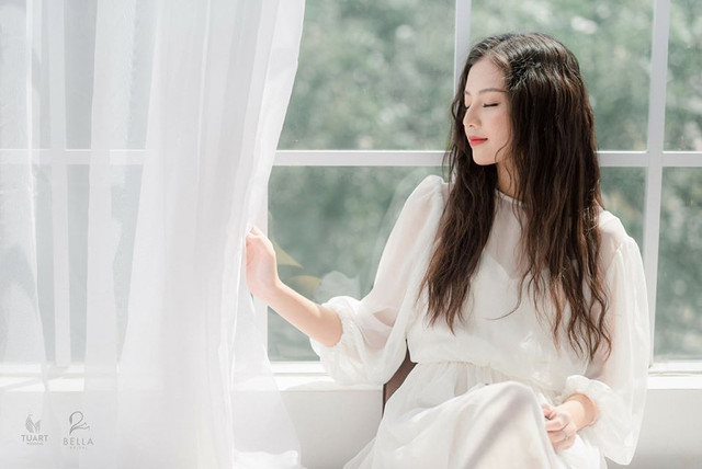 Gu thời trang ngọt ngào của hotgirl Bích Ngọc, nữ chính Nhà trọ Balanha Gu thoi trang ngot ngao cua hotgirl Bich Ngoc, nu chinh Nha tro Balanha