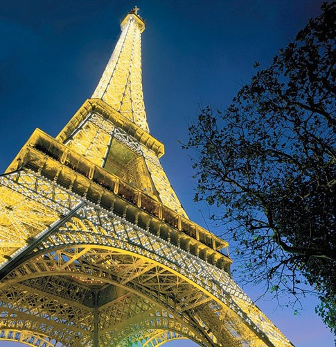 Có gì bên trong căn phòng bí mật trên đỉnh tháp Eiffel? - Hình 6 Co gi ben trong can phong bi mat tren dinh thap Eiffel?-Hinh-6