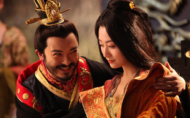 Bị “cắm sừng”, hoàng đế Trung Quốc vẫn sủng ái hoàng hậu lăng loàn Bi “cam sung”, hoang de Trung Quoc van sung ai hoang hau lang loan