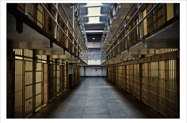 Ben trong nha tu giam giu nhung toi pham khet tieng nhat nuoc My-Hinh-6