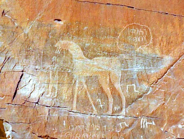 Lý giải nào cho khối đá hơn 10.000 năm tuổi bị cắt đôi hoàn hảo - Hình 10 Ly giai nao cho khoi da hon 10.000 nam tuoi bi cat doi hoan hao-Hinh-10