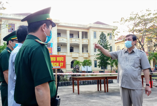 Lơ là, chậm chạp trong chống dịch Covid-19 sẽ bị cách chức, điều chuyển Lo la, cham chap trong chong dich Covid-19 se bi cach chuc, dieu chuyen