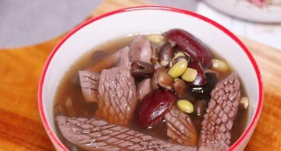 Món ăn đại bổ rẻ tiền hơn cả tổ yến Mon an dai bo re tien hon ca to yen