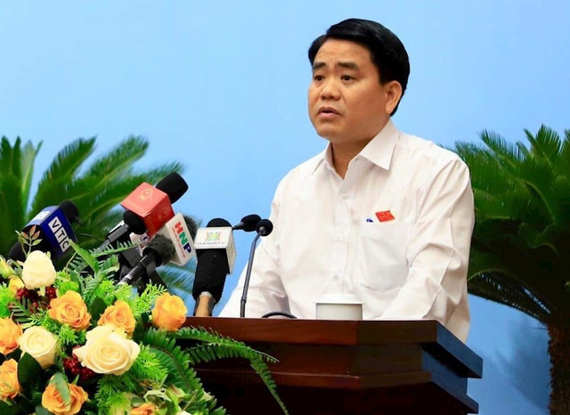 Chủ tịch Hà Nội rút kinh nghiệm sâu sắc vụ xả dầu thải đầu độc nước sông Đà Chu tich Ha Noi rut kinh nghiem sau sac vu xa dau thai dau doc nuoc song Da