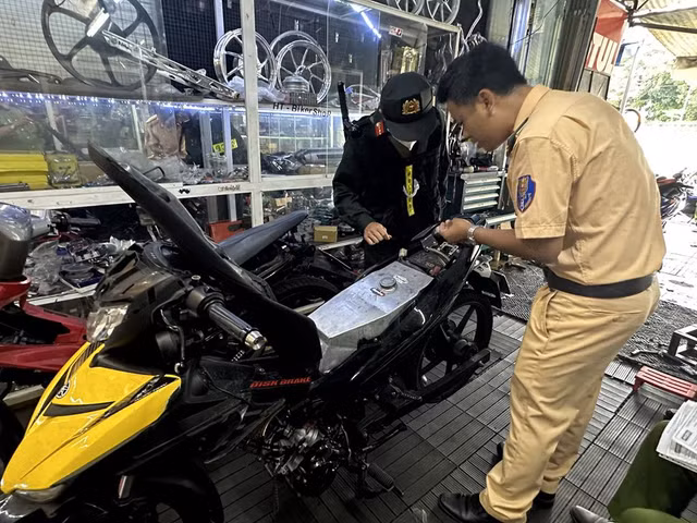Can canh cac lo do xe trai phep khi Cong an Dong Nai dot kich-Hinh-4